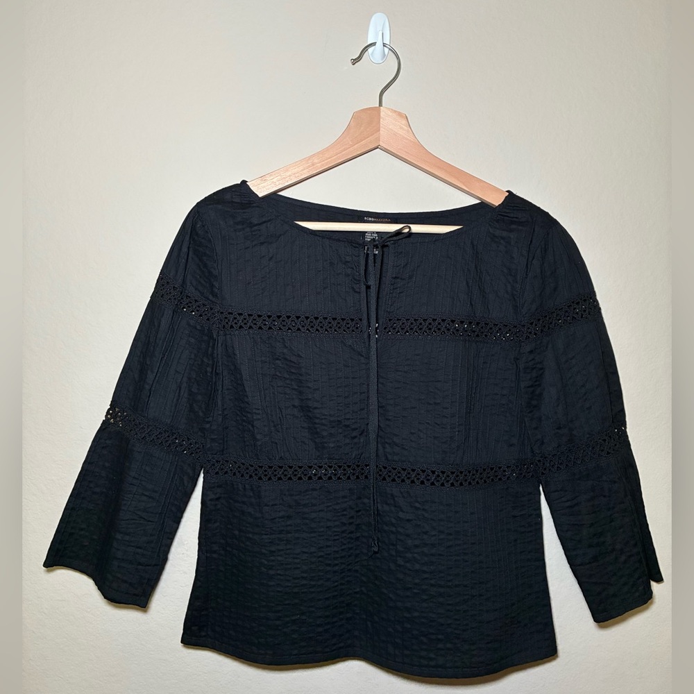Women’s BCBG Max Azria size 6 Black Eyelet Long sleeve Top